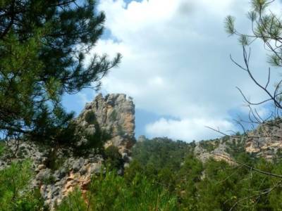 Río Escabas-Serranía Cuenca; senderismo merida parque natural de aracena bierzo rutas por las meri